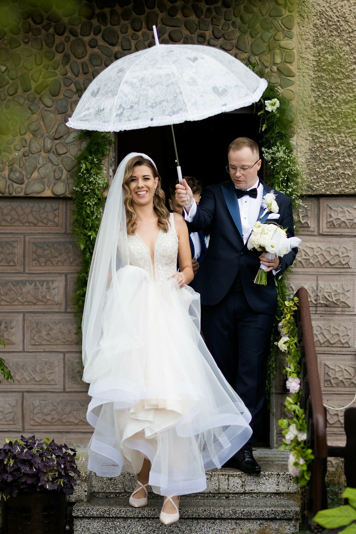 Zdjęcia z wesela Magdy i Rafała : Ślub w pięknym kościele w Goleszowie, przyjęcie w Dworku Stara Cynkownia w Czechowicach. Fotografia ślubna Śląsk