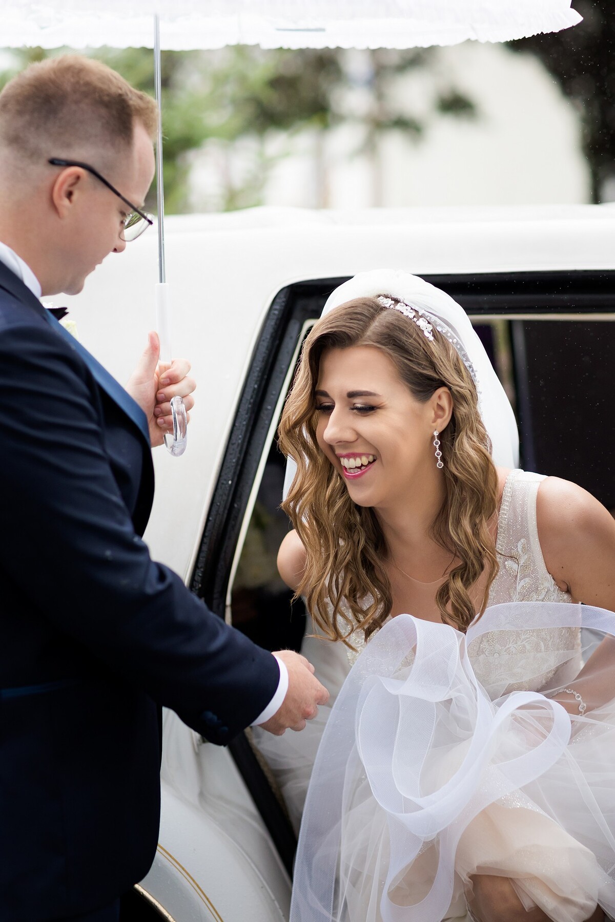 Zdjęcia z wesela Magdy i Rafała : Ślub w pięknym kościele w Goleszowie, przyjęcie w Dworku Stara Cynkownia w Czechowicach. Fotografia ślubna Śląsk