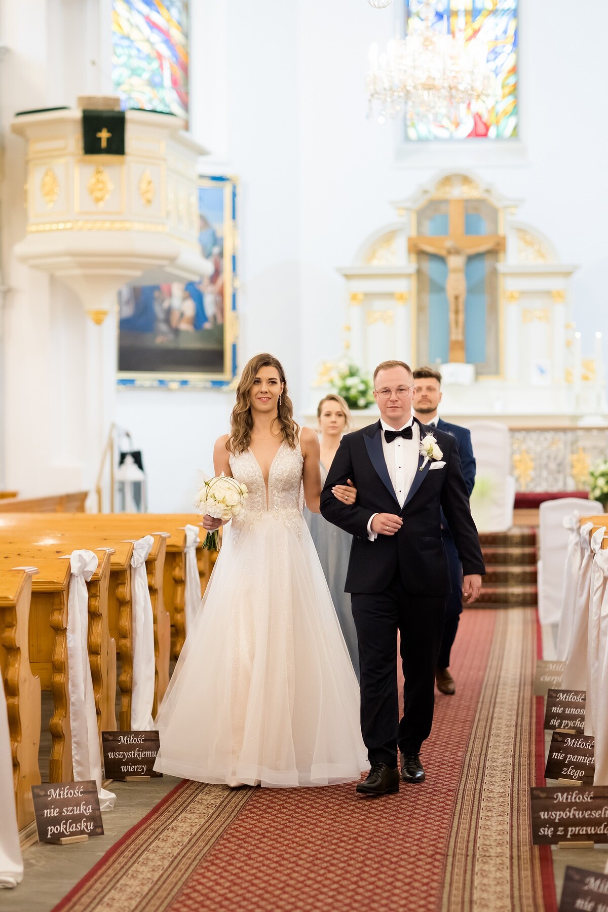 Zdjęcia z wesela Magdy i Rafała : Ślub w pięknym kościele w Goleszowie, przyjęcie w Dworku Stara Cynkownia w Czechowicach. Fotografia ślubna Śląsk