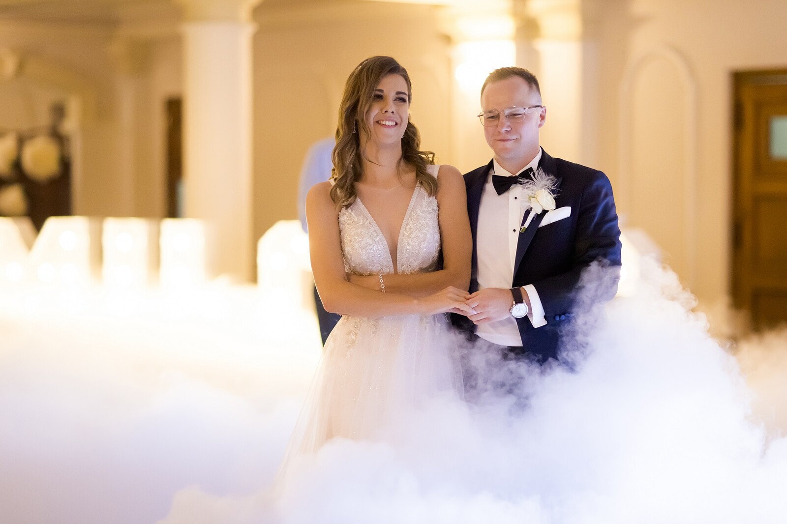 Zdjęcia z wesela Magdy i Rafała : Ślub w pięknym kościele w Goleszowie, przyjęcie w Dworku Stara Cynkownia w Czechowicach. Fotografia ślubna Śląsk