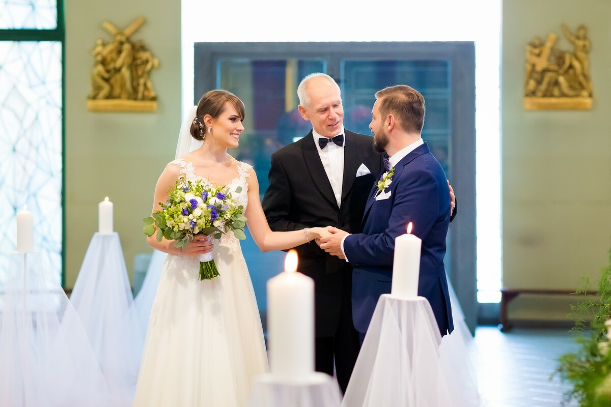 ślub w katowicach, slub w katowicach, fotografia slubna katowice, zdjecia slubne katowice, fotograf slubny slask, slub w koscielew katowicach, fotografia slubna chorzow, zdjecia slubne chorzow, arsenal palace chorzow, wesele w hotelu arsenal palace w chorzowie, zdjecia slubne zywiec, fotografia slubna, zdjecia slubne bielsko, fotograf slubny bielsko, fotograf slubny cieszyn, fotografia slubna cieszyn, www.magiaobrazu.com, zdjecia slubne bielsko, fotografia slubna slask, zdjecia slubne zywiec, zdjecia slubne cieszyn, dwoch fotografow na slub, zdjecia slubne slask,