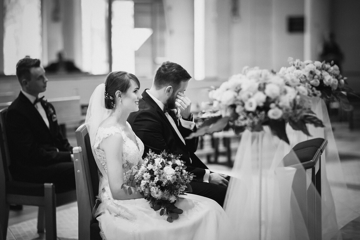 ślub w katowicach, slub w katowicach, fotografia slubna katowice, zdjecia slubne katowice, fotograf slubny slask, slub w koscielew katowicach, fotografia slubna chorzow, zdjecia slubne chorzow, arsenal palace chorzow, wesele w hotelu arsenal palace w chorzowie, zdjecia slubne zywiec, fotografia slubna, zdjecia slubne bielsko, fotograf slubny bielsko, fotograf slubny cieszyn, fotografia slubna cieszyn, www.magiaobrazu.com, zdjecia slubne bielsko, fotografia slubna slask, zdjecia slubne zywiec, zdjecia slubne cieszyn, dwoch fotografow na slub, zdjecia slubne slask,