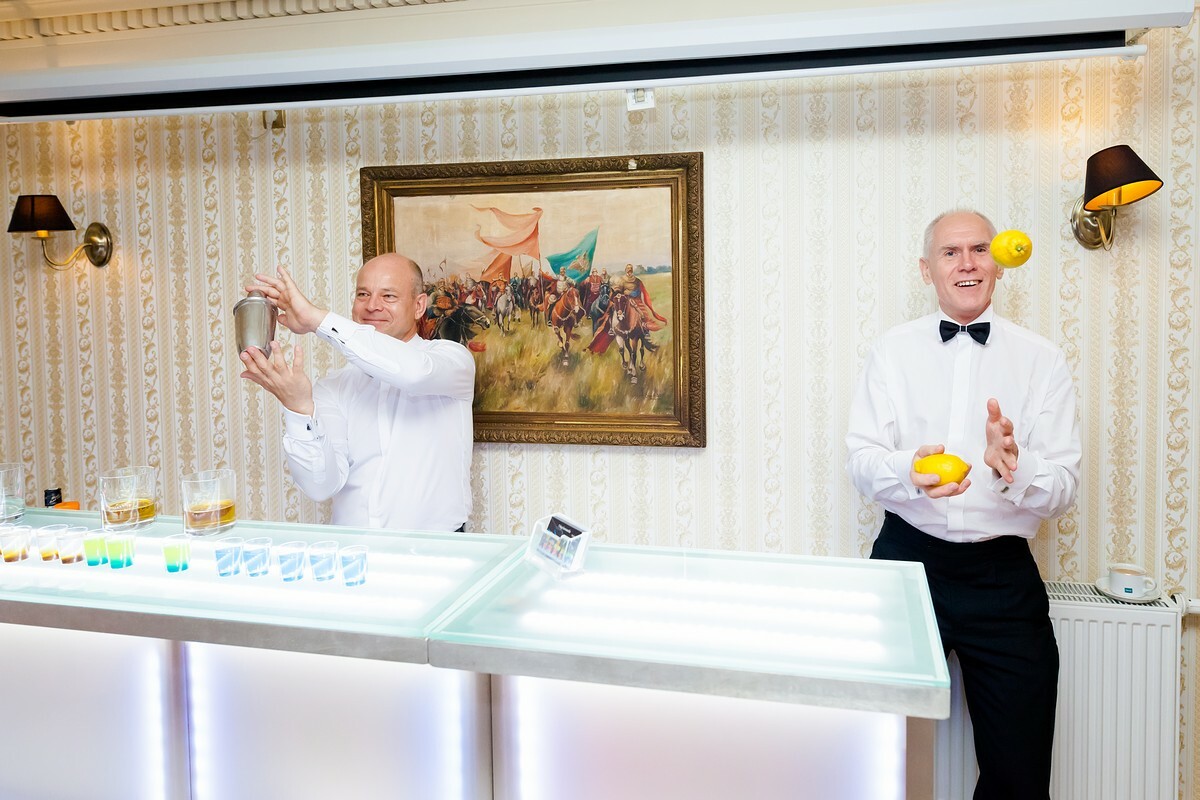 ślub w katowicach, slub w katowicach, fotografia slubna katowice, zdjecia slubne katowice, fotograf slubny slask, slub w koscielew katowicach, fotografia slubna chorzow, zdjecia slubne chorzow, arsenal palace chorzow, wesele w hotelu arsenal palace w chorzowie, zdjecia slubne zywiec, fotografia slubna, zdjecia slubne bielsko, fotograf slubny bielsko, fotograf slubny cieszyn, fotografia slubna cieszyn, www.magiaobrazu.com, zdjecia slubne bielsko, fotografia slubna slask, zdjecia slubne zywiec, zdjecia slubne cieszyn, dwoch fotografow na slub, zdjecia slubne slask,