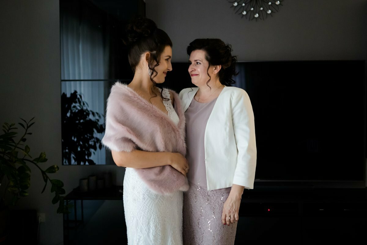 Ślub w kościele Piotra i Pawła w Krakowie, slub w krakowie, kosciol apostolow piotra i pawła w krakowie, kosciol na grodzkiej krakow, slub w kosciele na grodzkiej w krakowie, fotograf na slub krakow, fotografia slubna krakow, zdjecia slubne krakow, fotograf slubny krakow, zdjecia slubne slask, fotografia slubna slask, fotograf na slub slask, sesja slubna na krakowskim rynku, zdjecia slubne bielsko, fotografia slubna bielsko, fotografia slubna cieszyn