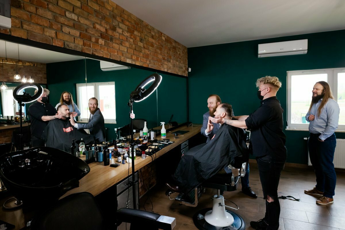 Ślub w kościele Piotra i Pawła w Krakowie, slub w krakowie, kosciol apostolow piotra i pawła w krakowie, kosciol na grodzkiej krakow, slub w kosciele na grodzkiej w krakowie, fotograf na slub krakow, fotografia slubna krakow, zdjecia slubne krakow, fotograf slubny krakow, zdjecia slubne slask, fotografia slubna slask, fotograf na slub slask, sesja slubna na krakowskim rynku, zdjecia slubne bielsko, fotografia slubna bielsko, fotografia slubna cieszyn