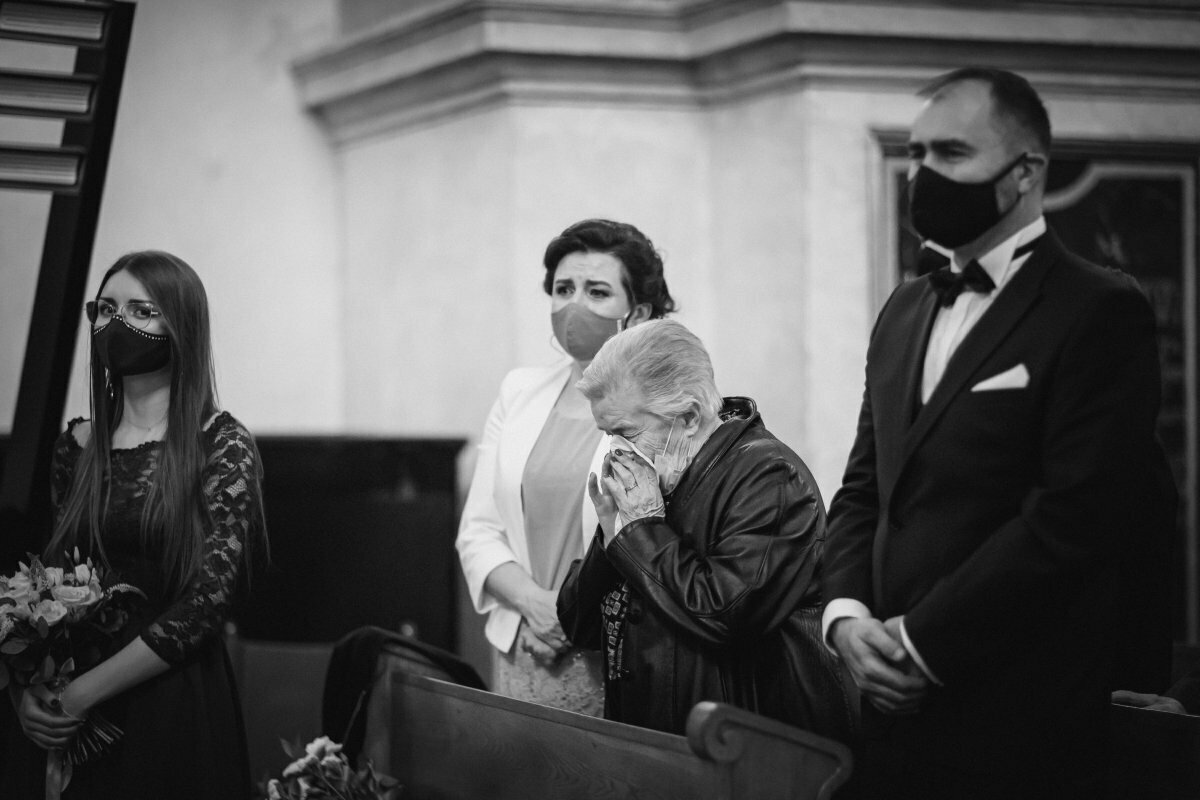 Ślub w kościele Piotra i Pawła w Krakowie, slub w krakowie, kosciol apostolow piotra i pawła w krakowie, kosciol na grodzkiej krakow, slub w kosciele na grodzkiej w krakowie, fotograf na slub krakow, fotografia slubna krakow, zdjecia slubne krakow, fotograf slubny krakow, zdjecia slubne slask, fotografia slubna slask, fotograf na slub slask, sesja slubna na krakowskim rynku, zdjecia slubne bielsko, fotografia slubna bielsko, fotografia slubna cieszyn