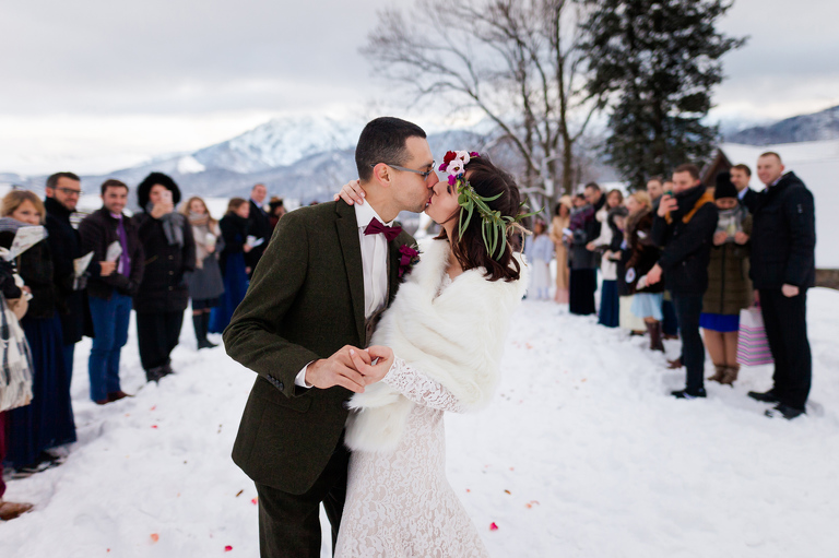 fotografia slubna zakopane, fotograf weselny zakopane, slub w zakopanem, slub w zakopanym, zdjecia slubne malopolska, plenerowy slub w tatrach, slub pod tatrami, zimowy slub tatry, zimowy slub w tatrach, plener slubny w tatrach, sesja slubna tatry, fotografia slubna Tatry, tatrzanski plener slubny, sesja slubna tatry, plener slubny tatry, fotografia slubna malopolska, fotograf na slub zakopane, zdjecia slubne zakopane, fotografia slubna slask, zdjecia slubne krakow, fotografia slubna krakow, zdjecia slubne slask, fotograf slubny Krakow, fotografowie slubni, dwoch fotografow na slub, Anna i Jacek Bieniek,www.magiaobrazu.com,
