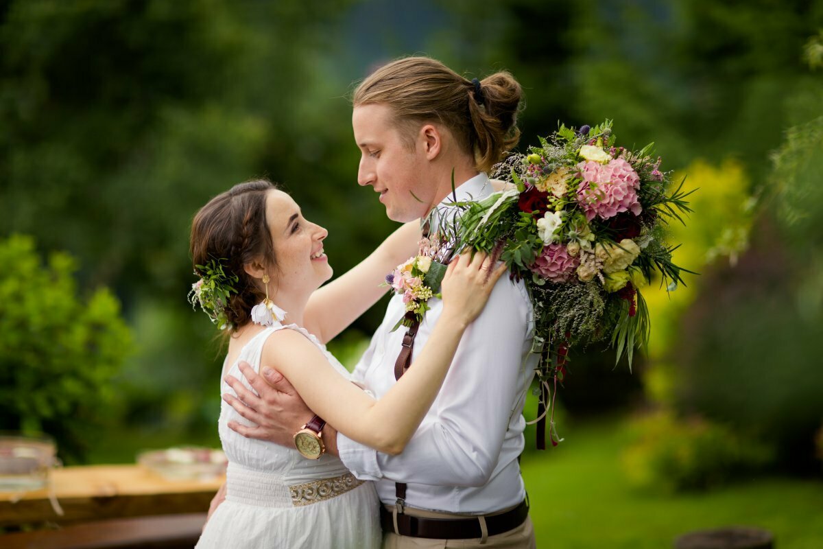 ślub w strumieniu, slub w strumieniu, fotograf slubny slask, zdjecia slubne slask, fotograf na slub slask, zdjecia slubne strumien, fotografia slubna strumien, fotografia slubna slask, fotografia slubna katowice, zdjecia slubne katowice, fotograf slubny katowice, fotografia slubna gliwice, fotograf slubny gliwice, zdjecia slubne bielsko, zdjecia slubne mikolow, fotografia slubna bielsko, dwoch fotografow na slub, fotografia slubna krakow, fotograf na slub krakow, zdjecia slubne krakow