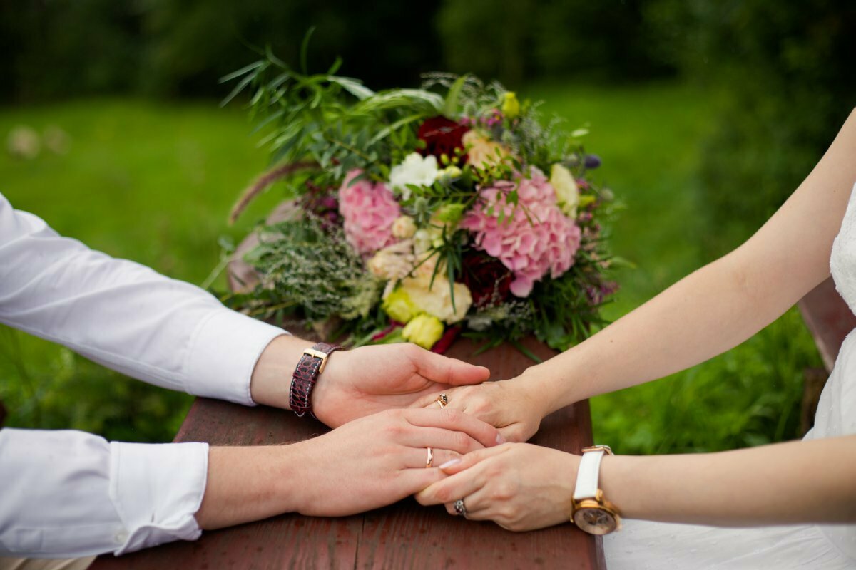 ślub w strumieniu, slub w strumieniu, fotograf slubny slask, zdjecia slubne slask, fotograf na slub slask, zdjecia slubne strumien, fotografia slubna strumien, fotografia slubna slask, fotografia slubna katowice, zdjecia slubne katowice, fotograf slubny katowice, fotografia slubna gliwice, fotograf slubny gliwice, zdjecia slubne bielsko, zdjecia slubne mikolow, fotografia slubna bielsko, dwoch fotografow na slub, fotografia slubna krakow, fotograf na slub krakow, zdjecia slubne krakow