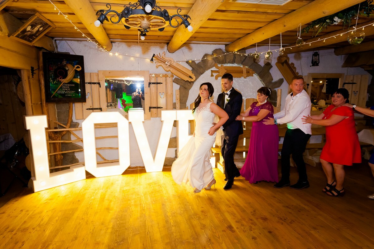 ślub w zakopanem, ślub w zakopanym, slub w zakopanem, fotografia slubna zakopane, fotograf weselny zakopane, zdjecia slubne malopolska, fotografia slubna malopolska, fotograf na slub zakopane, zdjecia slubne zakopane, fotografia slubna slask, zdjecia slubne krakow, fotografia slubna krakow, zdjecia slubne slask, fotografia slubna bielsko, zdjecia slubne bielsko, fotografia slubna zywiec, zdjecia slubne zywiec, fotograf slubny Krakow, fotografowie slubni, dwoch fotografow na slub, zdjecia slubne slask, www.magiaobrazu.com