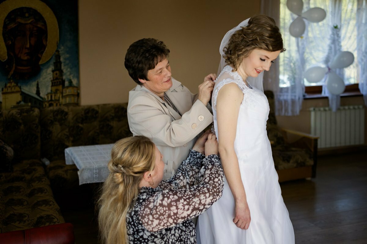 ślub w hałcnowie, slub w halcnowie, slub sanktuarium halcnow, lotnisko w aleksandrowicach, sesja slubna na lotnisku, plener slubny na lotnisku, sesja lotnisko bielsko, fotograf slubny slask, zdjecia slubne slask, fotograf na slub slask, zdjecia slubne bielsko, fotografia slubna bielsko, fotografia slubna slask, fotografia slubna katowice, zdjecia slubne katowice, fotograf slubny katowice, fotografia slubna krakow, fotograf na slub krakow, zdjecia slubne krakow