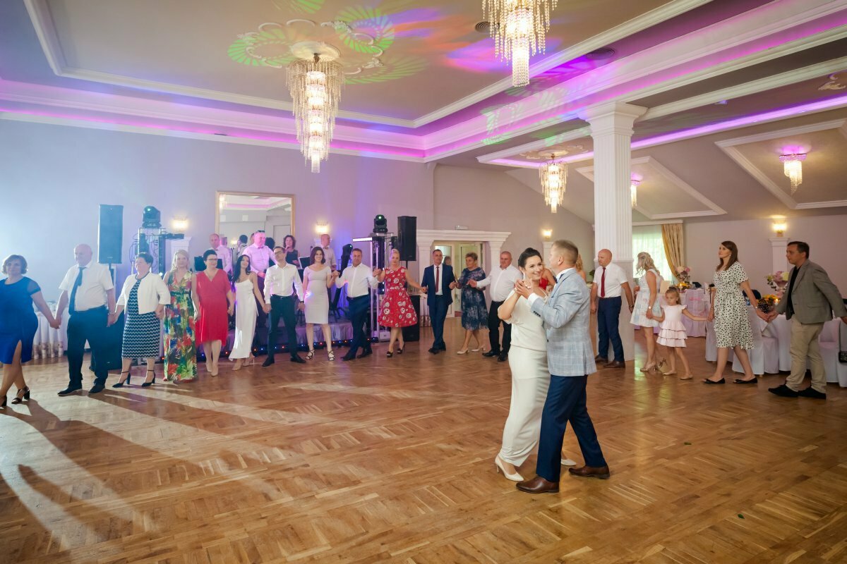 wesele bartek bielsko, dw bartek bielsko, wesele w bartku bielsko, fotograf slubny slask, zdjecia slubne slask, slub usc bielsko, slub w urzedzie w bielsku, fotograf na slub slask, zdjecia slubne bielsko, fotografia slubna bielsko, fotografia slubna slask, zdjecia slubne Bielsko biała, fotografia slubna bystra, fotografia slubna katowice, zdjecia slubne katowice, fotograf slubny katowice, fotografia slubna krakow, fotograf na slub krakow, zdjecia slubne krakow