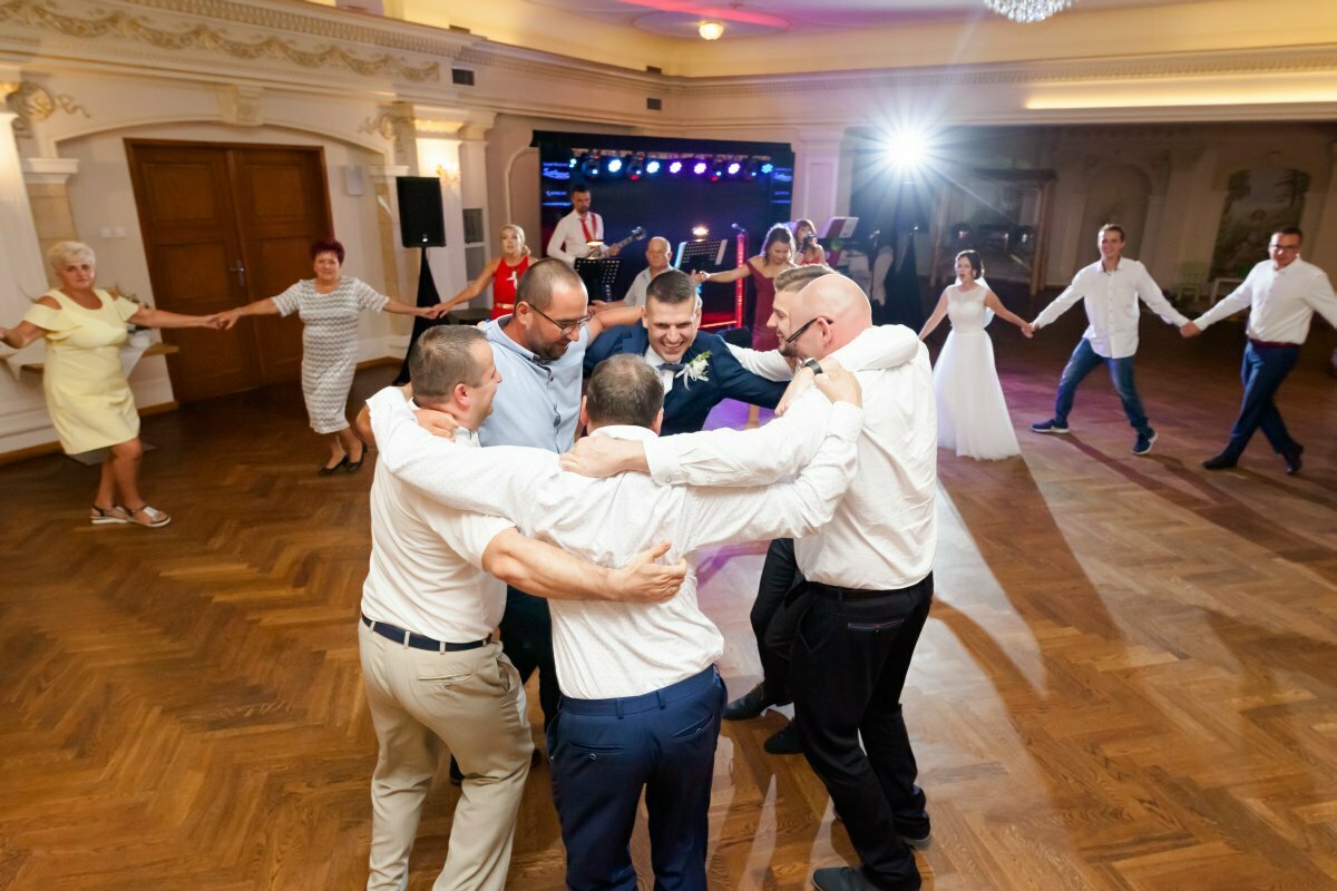 Wesele Stara Cynkownia , dworek stara cynkownia czechowice, wesele w starej cynkowni w czechowicach, wesele cynkownia czechowice, zdjecia slubne orzesze, slub w goczalkowicach, fotografia slubna slask, fotografia slubna katowice, zdjecia slubne katowice, fotograf slubny katowice, zdjecia slubne bielsko, zdjecia slubne mikolow, fotografia slubna mikolow, zdjecia slubne zory, fotografia slubna bielsko, dwoch fotografow na slub, fotografia slubna krakow, fotograf na slub krakow, zdjecia slubne krakow
