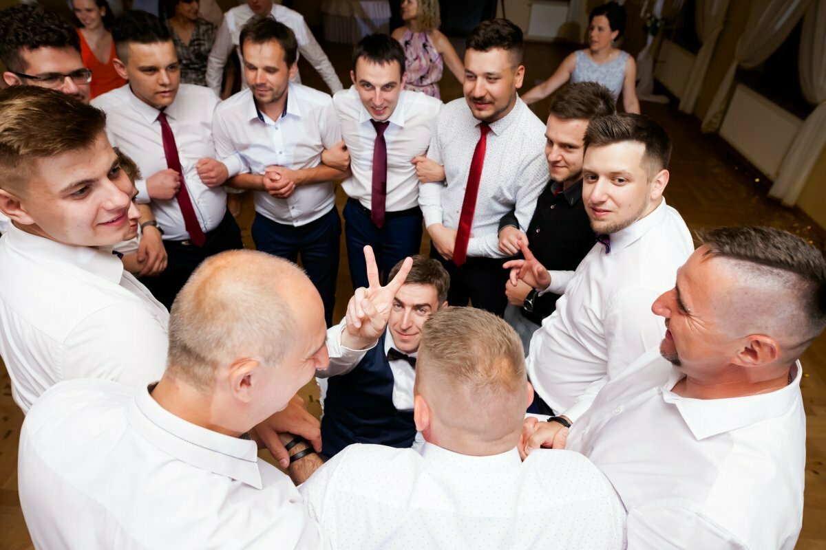 wesele w Czechowicach, slub w bronowie, kościół w bronowie, złota korona czechowice, wesele w złotej koronie w czechowicach, fotograf slubny slask, zdjecia slubne slask, fotograf na slub slask, zdjecia slubne bielsko, fotografia slubna bielsko, fotografia slubna slask, zdjecia slubne Czaniec, fotografia slubna Czaniec, fotografia slubna katowice, zdjecia slubne katowice, fotograf slubny katowice, fotografia slubna krakow, fotograf na slub krakow, zdjecia slubne krakow