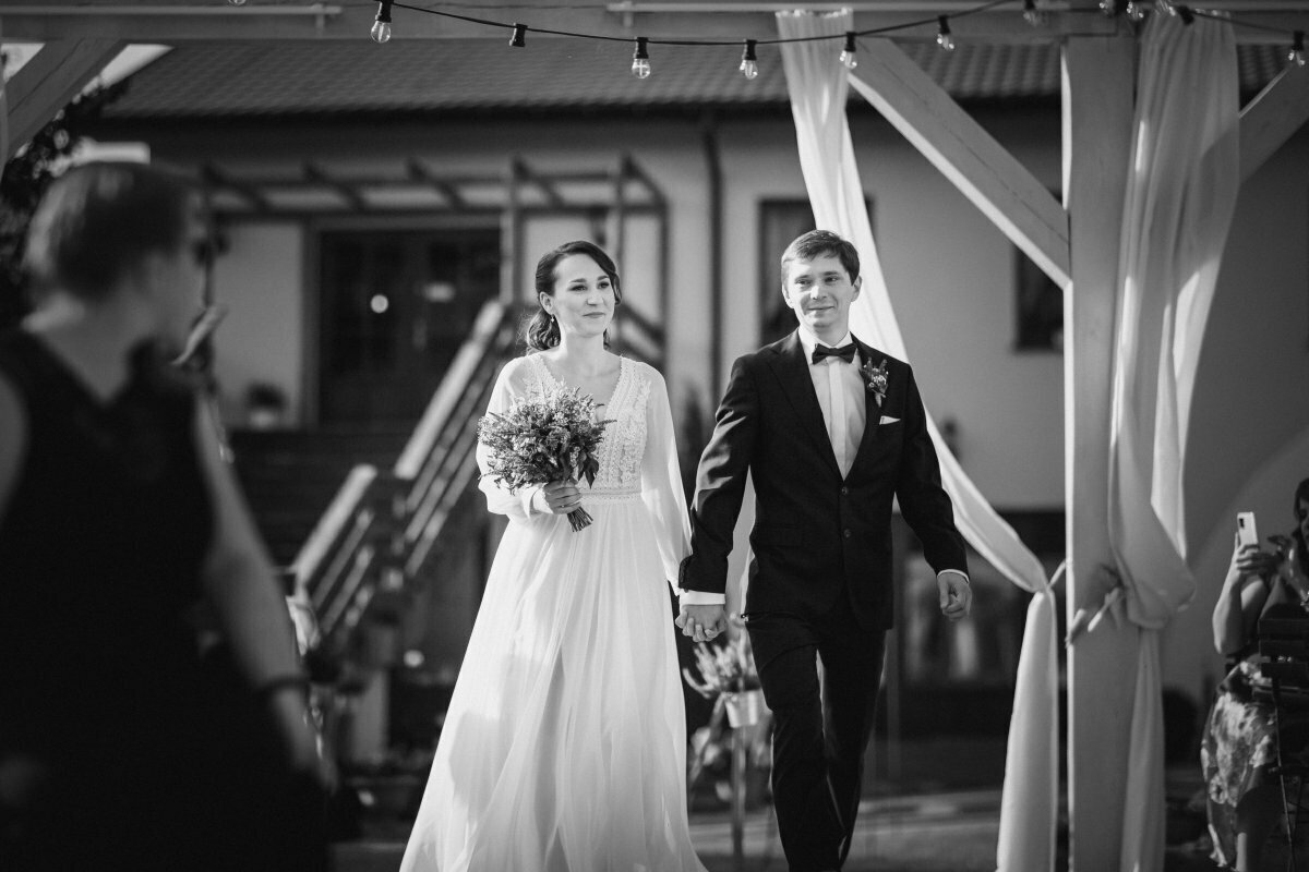 wesele w dolinie stawu, zdjęcia ślubne kraków, fotograf ślubny kraków, fotograf na slub krakow, dolina stawu zdzieslawice, dolina stawu Zdzięsławice, slub w Zdzięsławicach, slub w dolinie stawu zdzieslawice, plenerowy slub krakow, slub plenerowy w krakowie, slub w krakowie, wesele w krakowie, plenerowa ceremonia slubna krakow, ceremonia w plenerze krakow, fotografia slubna slask, fotografia slubna katowice, zdjecia slubne katowice, fotograf slubny katowice, zdjecia slubne bielsko, dwoch fotografow na slub, fotografia slubna krakow