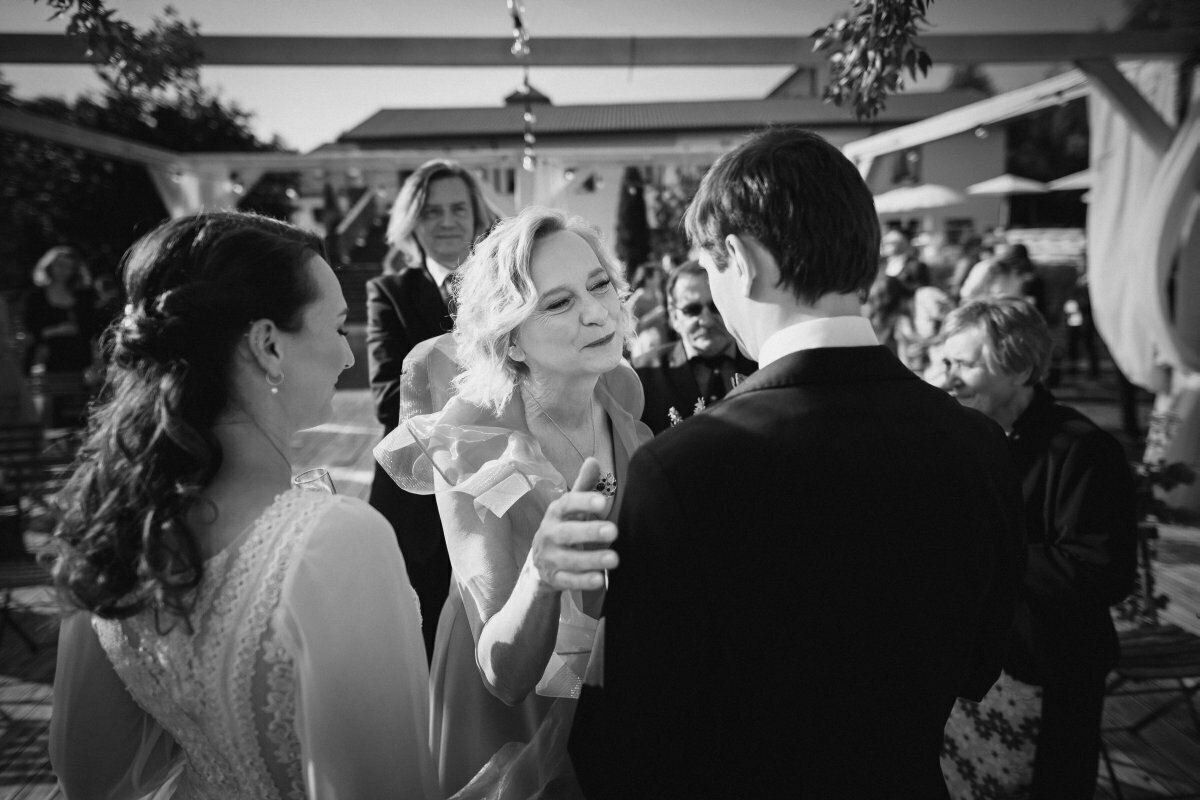 wesele w dolinie stawu, zdjęcia ślubne kraków, fotograf ślubny kraków, fotograf na slub krakow, dolina stawu zdzieslawice, dolina stawu Zdzięsławice, slub w Zdzięsławicach, slub w dolinie stawu zdzieslawice, plenerowy slub krakow, slub plenerowy w krakowie, slub w krakowie, wesele w krakowie, plenerowa ceremonia slubna krakow, ceremonia w plenerze krakow, fotografia slubna slask, fotografia slubna katowice, zdjecia slubne katowice, fotograf slubny katowice, zdjecia slubne bielsko, dwoch fotografow na slub, fotografia slubna krakow