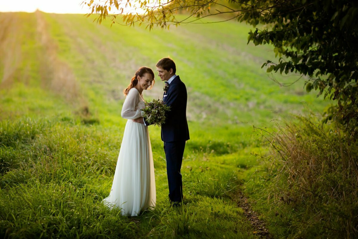 wesele w dolinie stawu, zdjęcia ślubne kraków, fotograf ślubny kraków, fotograf na slub krakow, dolina stawu zdzieslawice, dolina stawu Zdzięsławice, slub w Zdzięsławicach, slub w dolinie stawu zdzieslawice, plenerowy slub krakow, slub plenerowy w krakowie, slub w krakowie, wesele w krakowie, plenerowa ceremonia slubna krakow, ceremonia w plenerze krakow, fotografia slubna slask, fotografia slubna katowice, zdjecia slubne katowice, fotograf slubny katowice, zdjecia slubne bielsko, dwoch fotografow na slub, fotografia slubna krakow
