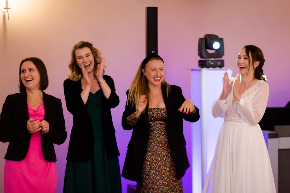 wesele w dolinie stawu, zdjęcia ślubne kraków, fotograf ślubny kraków, fotograf na slub krakow, dolina stawu zdzieslawice, dolina stawu Zdzięsławice, slub w Zdzięsławicach, slub w dolinie stawu zdzieslawice, plenerowy slub krakow, slub plenerowy w krakowie, slub w krakowie, wesele w krakowie, plenerowa ceremonia slubna krakow, ceremonia w plenerze krakow, fotografia slubna slask, fotografia slubna katowice, zdjecia slubne katowice, fotograf slubny katowice, zdjecia slubne bielsko, dwoch fotografow na slub, fotografia slubna krakow