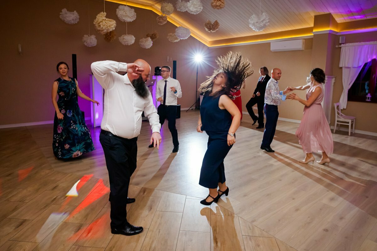 wesele w dolinie stawu, zdjęcia ślubne kraków, fotograf ślubny kraków, fotograf na slub krakow, dolina stawu zdzieslawice, dolina stawu Zdzięsławice, slub w Zdzięsławicach, slub w dolinie stawu zdzieslawice, plenerowy slub krakow, slub plenerowy w krakowie, slub w krakowie, wesele w krakowie, plenerowa ceremonia slubna krakow, ceremonia w plenerze krakow, fotografia slubna slask, fotografia slubna katowice, zdjecia slubne katowice, fotograf slubny katowice, zdjecia slubne bielsko, dwoch fotografow na slub, fotografia slubna krakow