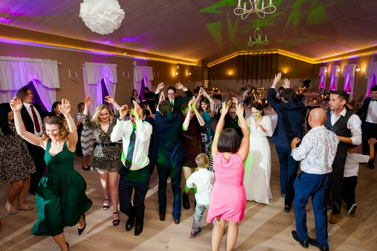 wesele w dolinie stawu, zdjęcia ślubne kraków, fotograf ślubny kraków, fotograf na slub krakow, dolina stawu zdzieslawice, dolina stawu Zdzięsławice, slub w Zdzięsławicach, slub w dolinie stawu zdzieslawice, plenerowy slub krakow, slub plenerowy w krakowie, slub w krakowie, wesele w krakowie, plenerowa ceremonia slubna krakow, ceremonia w plenerze krakow, fotografia slubna slask, fotografia slubna katowice, zdjecia slubne katowice, fotograf slubny katowice, zdjecia slubne bielsko, dwoch fotografow na slub, fotografia slubna krakow