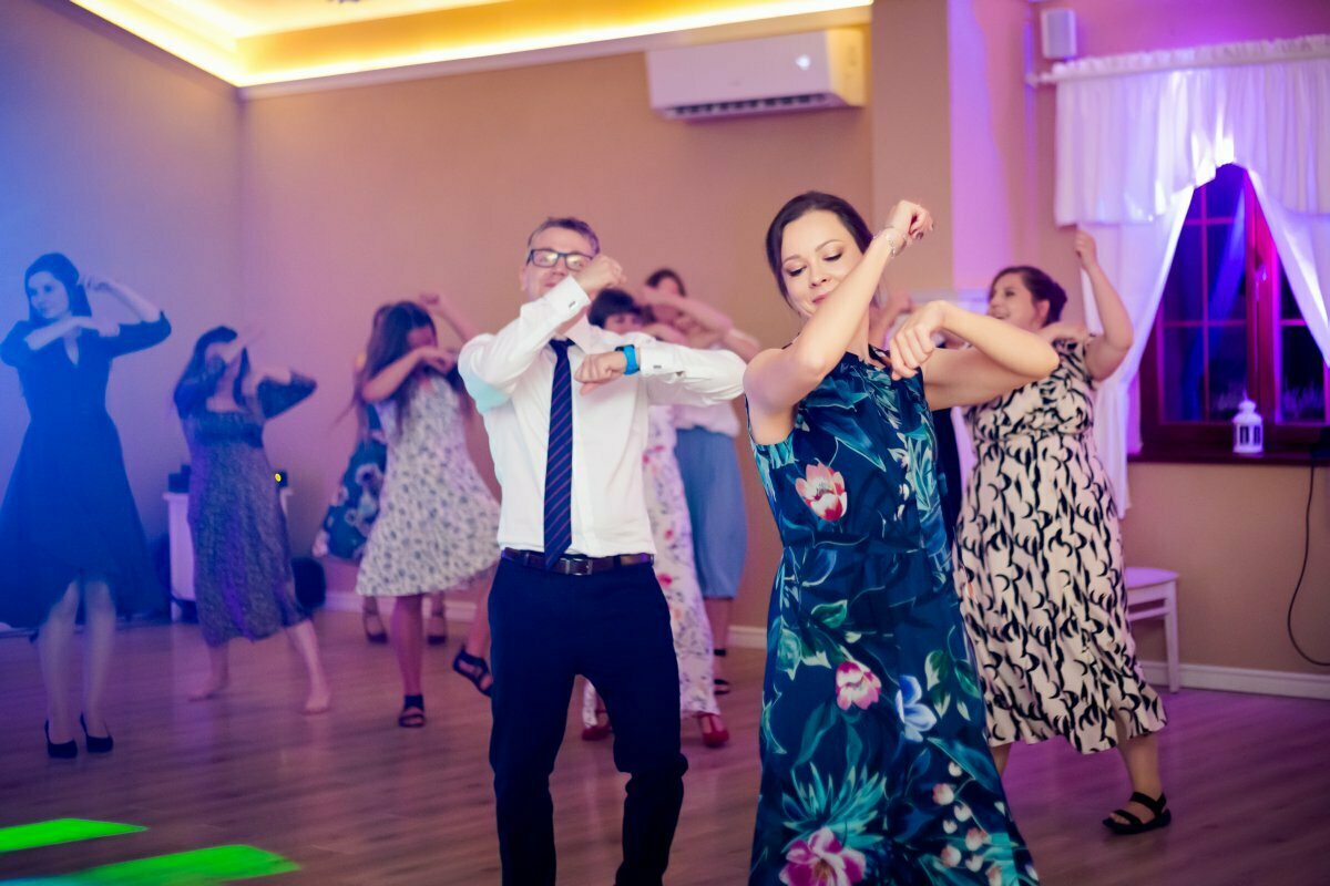 wesele w dolinie stawu, zdjęcia ślubne kraków, fotograf ślubny kraków, fotograf na slub krakow, dolina stawu zdzieslawice, dolina stawu Zdzięsławice, slub w Zdzięsławicach, slub w dolinie stawu zdzieslawice, plenerowy slub krakow, slub plenerowy w krakowie, slub w krakowie, wesele w krakowie, plenerowa ceremonia slubna krakow, ceremonia w plenerze krakow, fotografia slubna slask, fotografia slubna katowice, zdjecia slubne katowice, fotograf slubny katowice, zdjecia slubne bielsko, dwoch fotografow na slub, fotografia slubna krakow