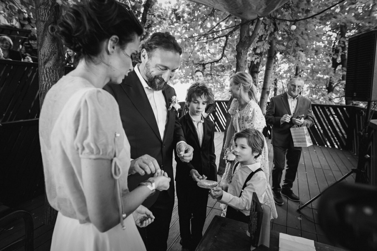 wesele w ogrodziencu, slub w ogrodziencu, slub ogrodzieniec, wesele ogrodzieniec, magia obrazu, poziom 511 ogrodzieniec, hotel 511 ogrodzieniec, ceremonia slubna w plenerze slask, slub w plenerze slask, zdjecia slubne bielsko, fotograf slubny bielsko, fotografia slubna cieszyn, slub plenerowy slask, najlepsza fotografia slubna slask, www.magiaobrazu.com, zdjecia slubne bielsko, fotografia slubna slask, zdjecia slubne zywiec, zdjecia slubne cieszyn, dwoch fotografow na slub, zdjecia slubne slask,