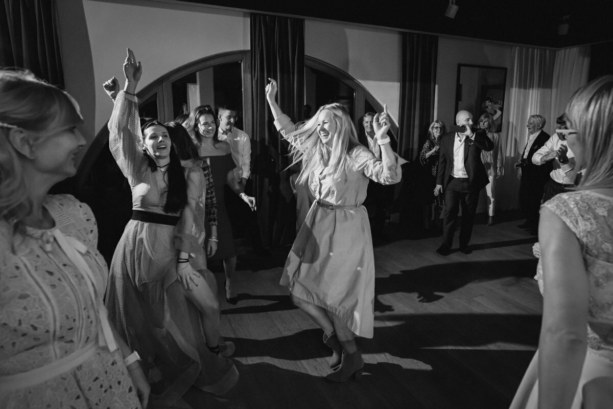 wesele w ogrodziencu, slub w ogrodziencu, slub ogrodzieniec, wesele ogrodzieniec, magia obrazu, poziom 511 ogrodzieniec, hotel 511 ogrodzieniec, ceremonia slubna w plenerze slask, slub w plenerze slask, zdjecia slubne bielsko, fotograf slubny bielsko, fotografia slubna cieszyn, slub plenerowy slask, najlepsza fotografia slubna slask, www.magiaobrazu.com, zdjecia slubne bielsko, fotografia slubna slask, zdjecia slubne zywiec, zdjecia slubne cieszyn, dwoch fotografow na slub, zdjecia slubne slask,