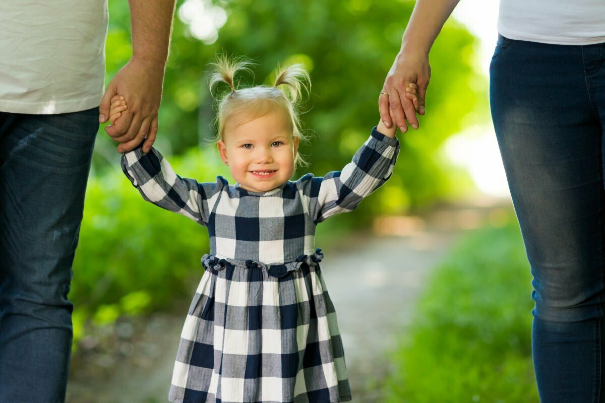 wiosenna sesja rodzinna, lifestylowa sesja rodzinna pszczyna, lifestylowe sesje rodzinne pszczyna, letnia sesja rodzinna, sesje dzieciece pszczyna, zdjecia dzieciece pszczyna, sesja rodzinna bielsko, fotografia rodzinna slask, zdjecia portretowe pszczyna, sesja portretowa bielsko, zdjecia w plenerze bielsko, rodzina w plenerze slask, fotografia dziecieca bielsko, zdjecia dzieci bielsko, fotografia rodzinna bielsko-biala, fotografia rodzinna slask, zdjecia ludzi slask, zdjecia dla rodzin, fotograf fotograf rodzinny slask, , fotograf czechowice, fotografia bielsko, zdjecia slask, www.magiaobrazu.com,