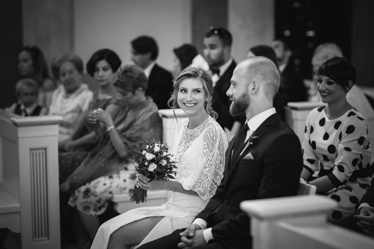 zdjęcia ślubne kraków, zdjecia slubne krakow, fotografia slubna, fotografia slubna krakow, fotograf slubny krakow, fotograf na wesele krakow, slub na salwatorze krakow, hotel qubus krakow, wesele w qubusie krakow, najlepsze zdjecia slubne, fotografia slubna slask, zdjecia slubne slask, fotografia weselna krakow, rejs lodka krakow, slub z widokiem na krakow, plener slubny w krakowie, zdjecia slubne bielsko, fotograf slubny bielsko, www.magiaobrazu.com, zdjecia slubne bielsko, fotografia slubna slask, fotograf cieszyn, zdjecia slubne cieszyn