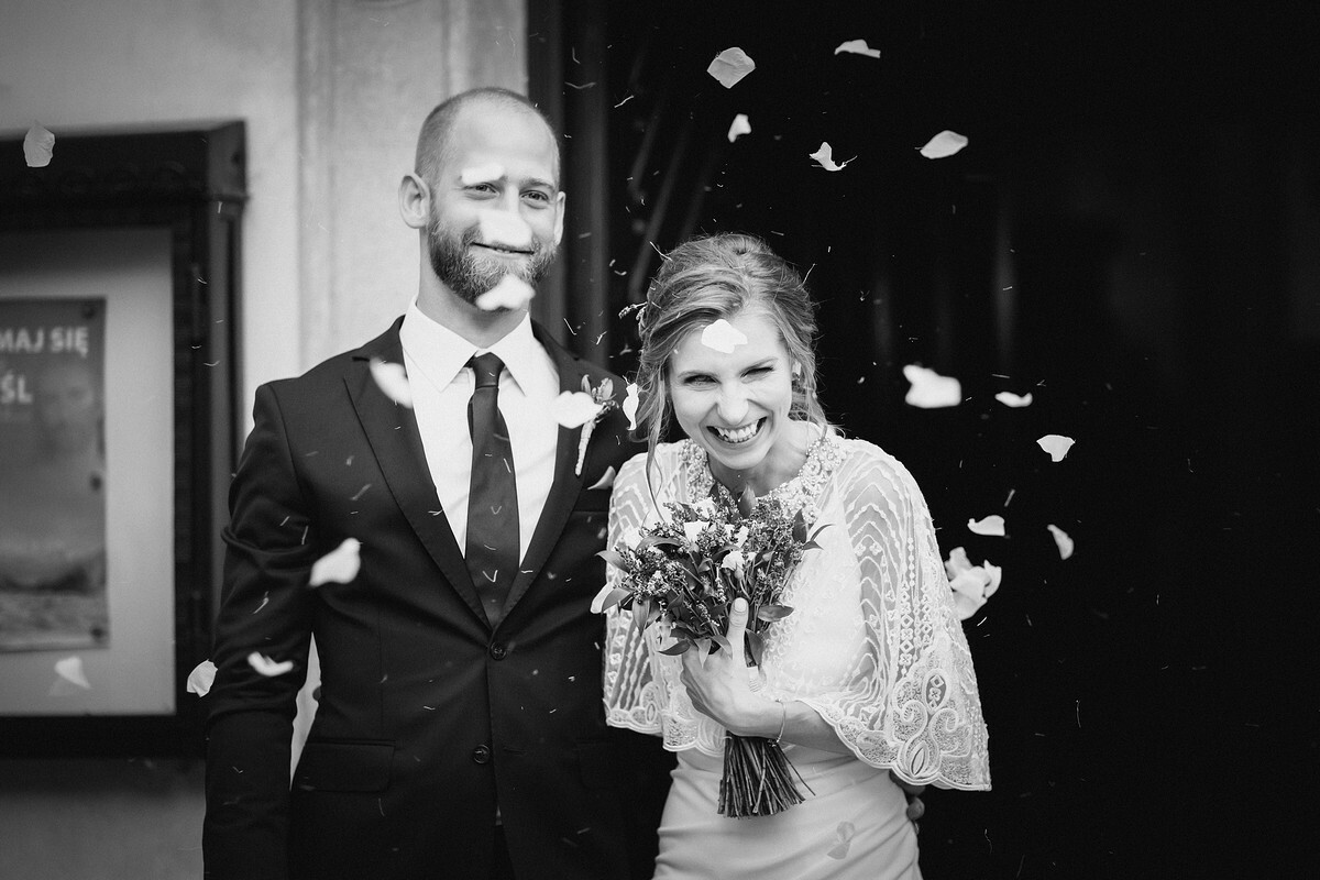 zdjęcia ślubne kraków, zdjecia slubne krakow, fotografia slubna, fotografia slubna krakow, fotograf slubny krakow, fotograf na wesele krakow, slub na salwatorze krakow, hotel qubus krakow, wesele w qubusie krakow, najlepsze zdjecia slubne, fotografia slubna slask, zdjecia slubne slask, fotografia weselna krakow, rejs lodka krakow, slub z widokiem na krakow, plener slubny w krakowie, zdjecia slubne bielsko, fotograf slubny bielsko, www.magiaobrazu.com, zdjecia slubne bielsko, fotografia slubna slask, fotograf cieszyn, zdjecia slubne cieszyn