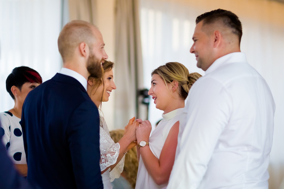 zdjęcia ślubne kraków, zdjecia slubne krakow, fotografia slubna, fotografia slubna krakow, fotograf slubny krakow, fotograf na wesele krakow, slub na salwatorze krakow, hotel qubus krakow, wesele w qubusie krakow, najlepsze zdjecia slubne, fotografia slubna slask, zdjecia slubne slask, fotografia weselna krakow, rejs lodka krakow, slub z widokiem na krakow, plener slubny w krakowie, zdjecia slubne bielsko, fotograf slubny bielsko, www.magiaobrazu.com, zdjecia slubne bielsko, fotografia slubna slask, fotograf cieszyn, zdjecia slubne cieszyn