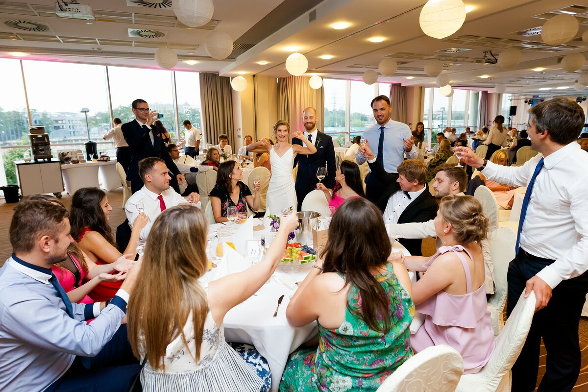 zdjęcia ślubne kraków, zdjecia slubne krakow, fotografia slubna, fotografia slubna krakow, fotograf slubny krakow, fotograf na wesele krakow, slub na salwatorze krakow, hotel qubus krakow, wesele w qubusie krakow, najlepsze zdjecia slubne, fotografia slubna slask, zdjecia slubne slask, fotografia weselna krakow, rejs lodka krakow, slub z widokiem na krakow, plener slubny w krakowie, zdjecia slubne bielsko, fotograf slubny bielsko, www.magiaobrazu.com, zdjecia slubne bielsko, fotografia slubna slask, fotograf cieszyn, zdjecia slubne cieszyn