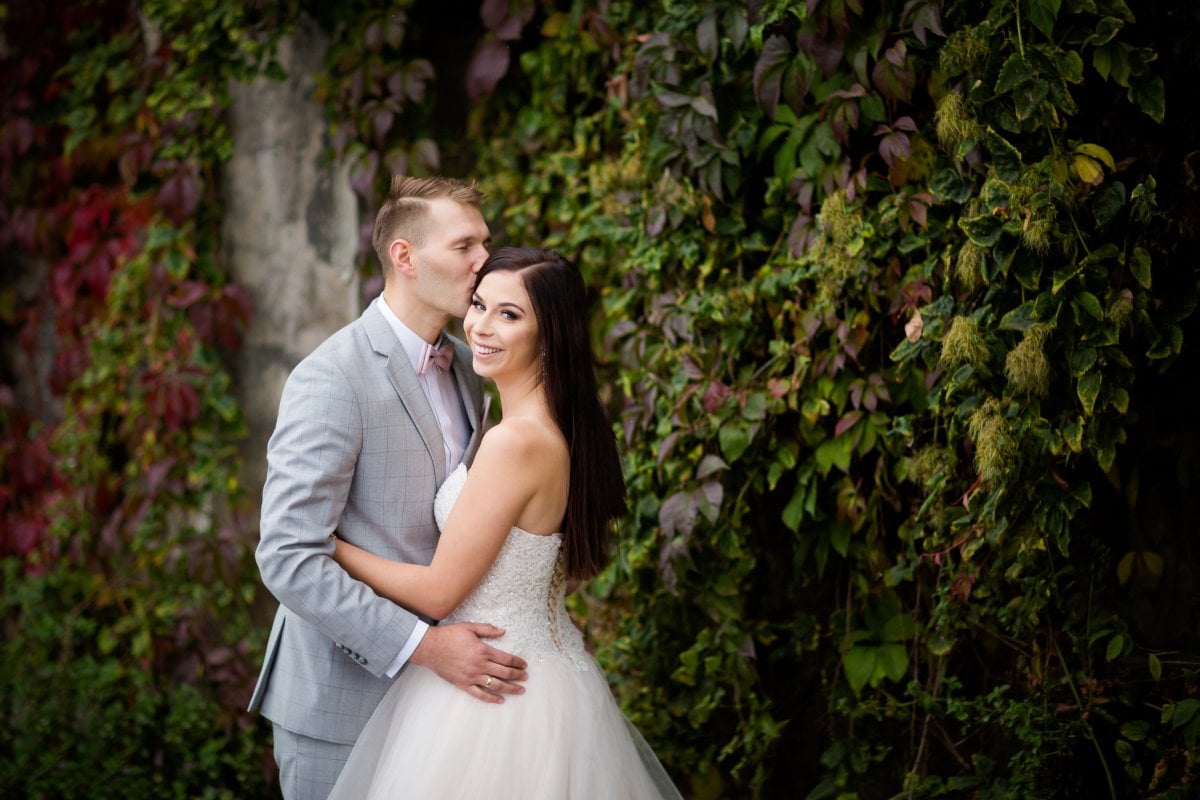 Zdjęcia ślubne Śląsk, sesja slubna na zamku, plener slubny w palacu, Zamek Krowiarki, Pałac krowiarki, sesja slubna w krowiarkach, fotograf na slub slask, zdjecia slubne slask, plener slubny krowiarki, www.magiaobrazu.com, fotografia slubna w Mosznej, plener slubny w Krakowie, fotograf slubny Krakow, oryginalna sesja slubna, fotograf slubny slask, sesja slubna slask, fotografia slubna, plener slubny na zamku, fotograf slubny Krakow,