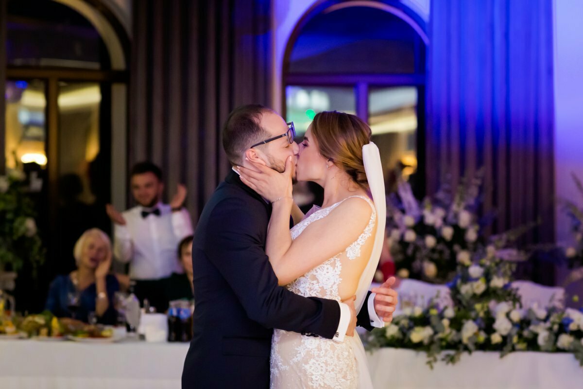 Zdjęcia ślubne Śląsk, zdjecia slubne slask, bialy dom paniowki, wesele w bialym domu paniówki, fotograf slubny slask, fotografia slubna slask, fotografia slubna katowice, zdjecia slubne katowice, slub w kozłowej górze, zdjecia slubne rybnik, wesele w paniówkach, fotograf slubny katowice, zdjecia slubne bielsko, zdjecia slubne zory, fotografia slubna bielsko, dwoch fotografow na slub, fotografia slubna krakow, fotograf na slub krakow, zdjecia slubne krakow, Magia Obrazu, Biały Dom Paniówki