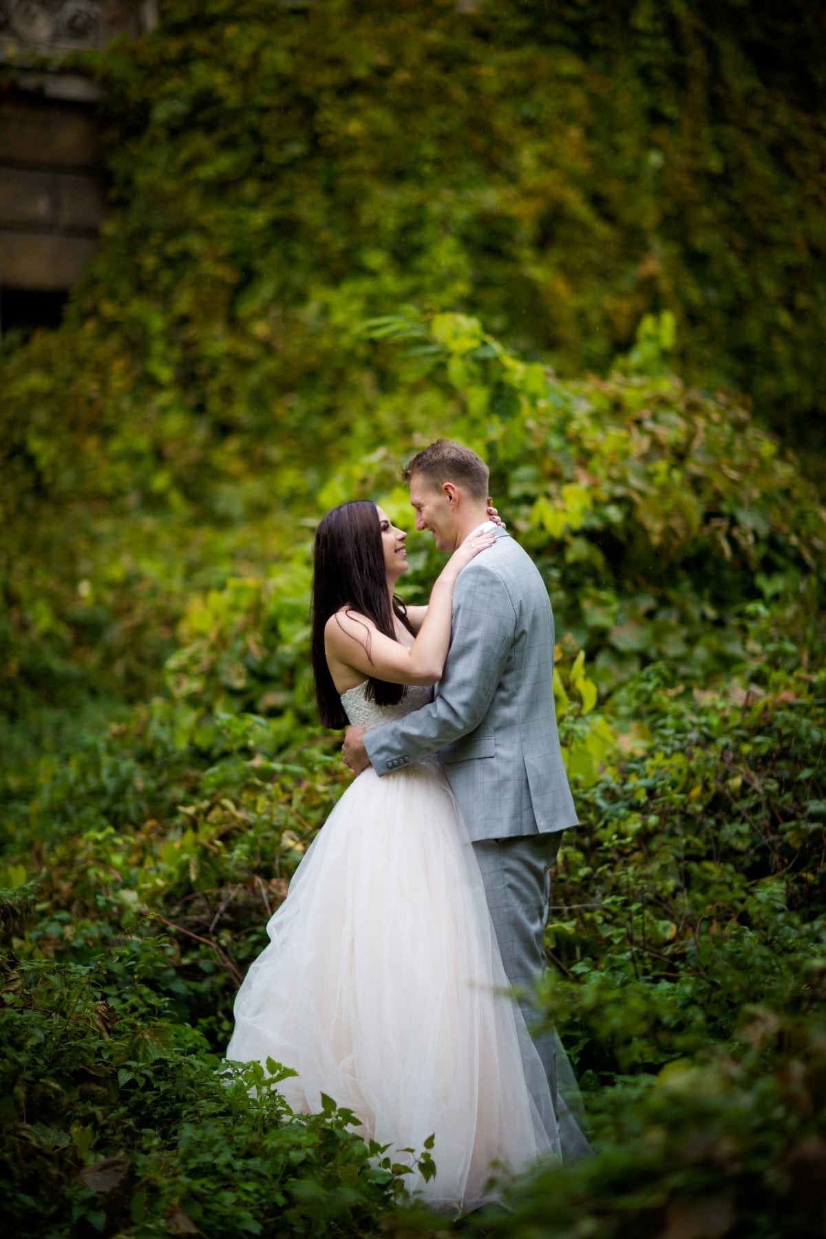 Zdjęcia ślubne Śląsk, sesja slubna na zamku, plener slubny w palacu, Zamek Krowiarki, Pałac krowiarki, sesja slubna w krowiarkach, fotograf na slub slask, zdjecia slubne slask, plener slubny krowiarki, www.magiaobrazu.com, fotografia slubna w Mosznej, plener slubny w Krakowie, fotograf slubny Krakow, oryginalna sesja slubna, fotograf slubny slask, sesja slubna slask, fotografia slubna, plener slubny na zamku, fotograf slubny Krakow,