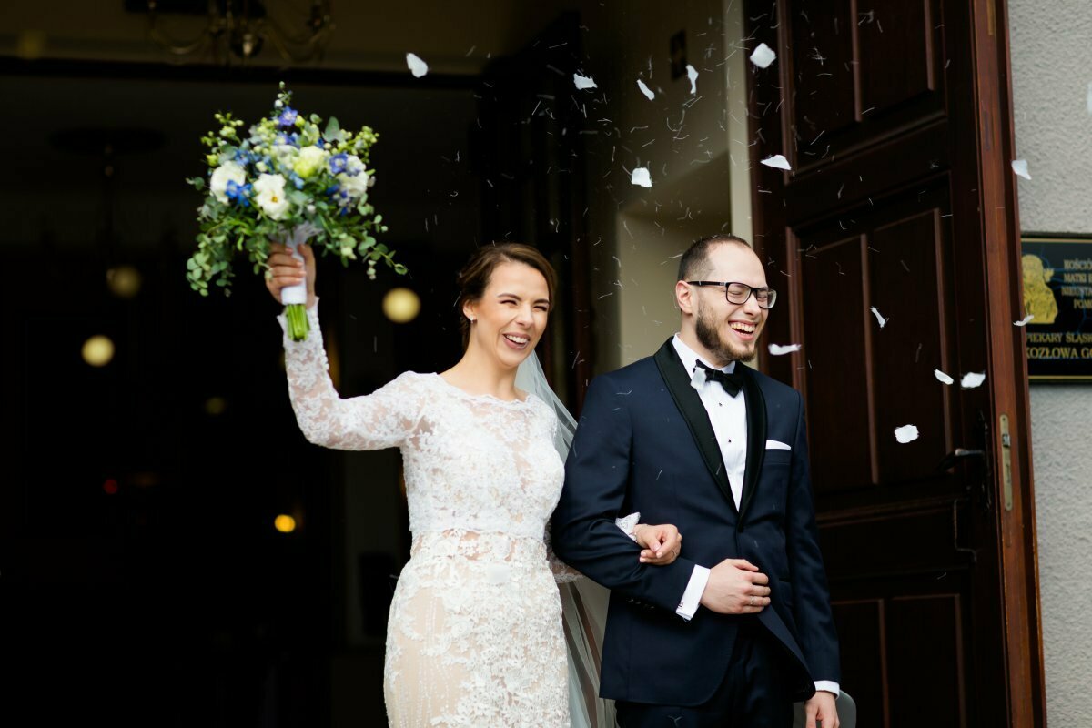 Zdjęcia ślubne Śląsk, zdjecia slubne slask, bialy dom paniowki, wesele w bialym domu paniówki, fotograf slubny slask, fotografia slubna slask, fotografia slubna katowice, zdjecia slubne katowice, slub w kozłowej górze, zdjecia slubne rybnik, wesele w paniówkach, fotograf slubny katowice, zdjecia slubne bielsko, zdjecia slubne zory, fotografia slubna bielsko, dwoch fotografow na slub, fotografia slubna krakow, fotograf na slub krakow, zdjecia slubne krakow, Magia Obrazu, Biały Dom Paniówki