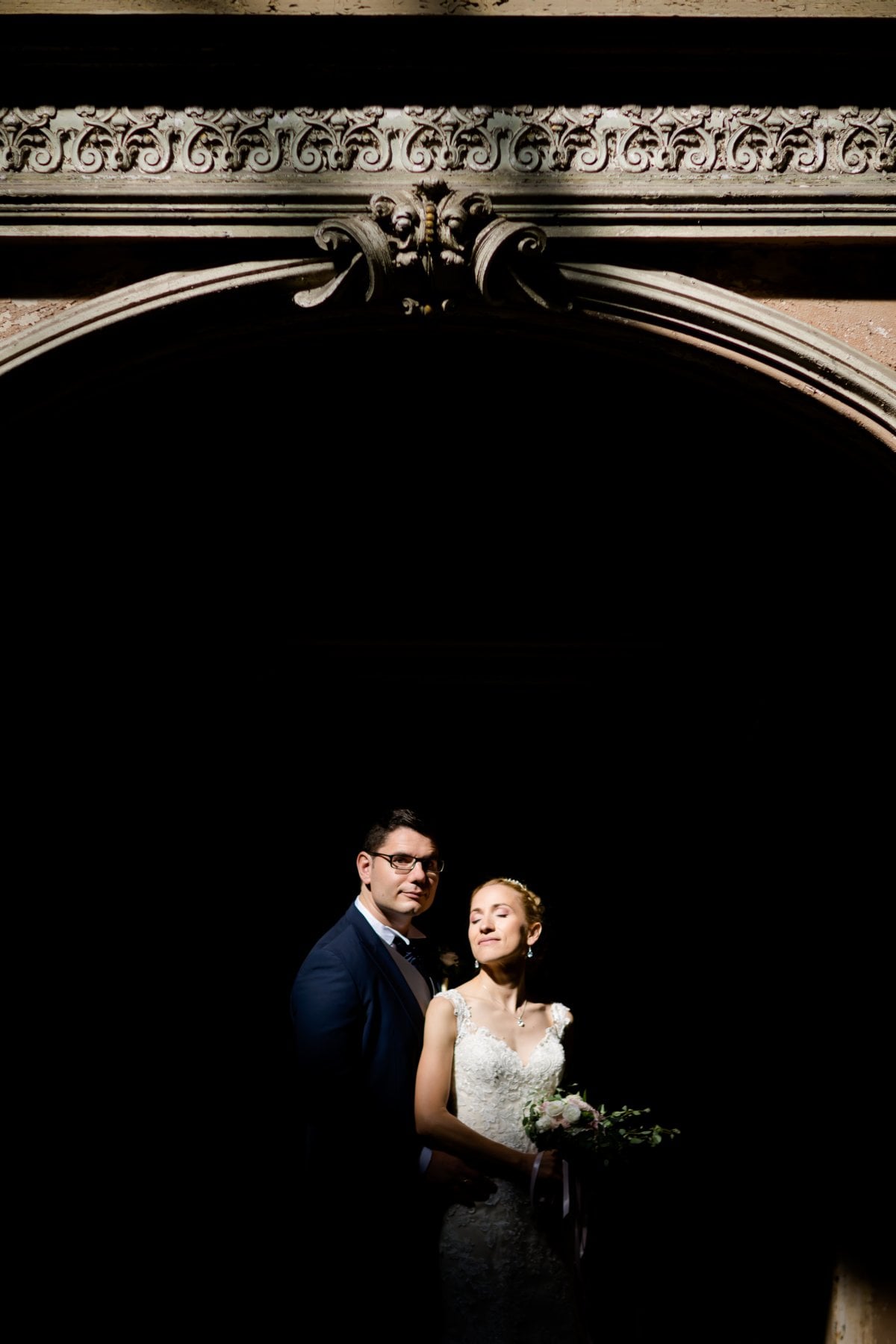 Zdjęcia ślubne Śląsk, sesja slubna w Mosznej, plener slubny Moszna, sesja slubna na zamku, plener slubny w palacu, Zamek Krowiarki, Pałac krowiarki, sesja slubna w krowiarkach, fotograf na slub slask, zdjecia slubne slask, plener slubny krowiarki, www.magiaobrazu.com, fotografia slubna w Mosznej, plener slubny w Krakowie, fotograf slubny Krakow, plener w Mosznej, Zamek w Mosznej, oryginalna sesja slubna, fotograf slubny slask, sesja slubna slask, fotografia slubna, plener slubny na zamku, fotograf slubny Krakow,