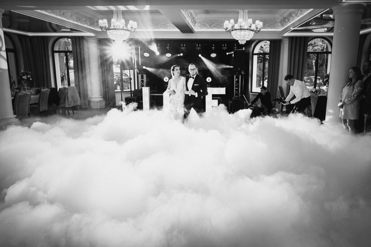 Zdjęcia ślubne Śląsk, zdjecia slubne slask, bialy dom paniowki, wesele w bialym domu paniówki, fotograf slubny slask, fotografia slubna slask, fotografia slubna katowice, zdjecia slubne katowice, slub w kozłowej górze, zdjecia slubne rybnik, wesele w paniówkach, fotograf slubny katowice, zdjecia slubne bielsko, zdjecia slubne zory, fotografia slubna bielsko, dwoch fotografow na slub, fotografia slubna krakow, fotograf na slub krakow, zdjecia slubne krakow, Magia Obrazu, Biały Dom Paniówki