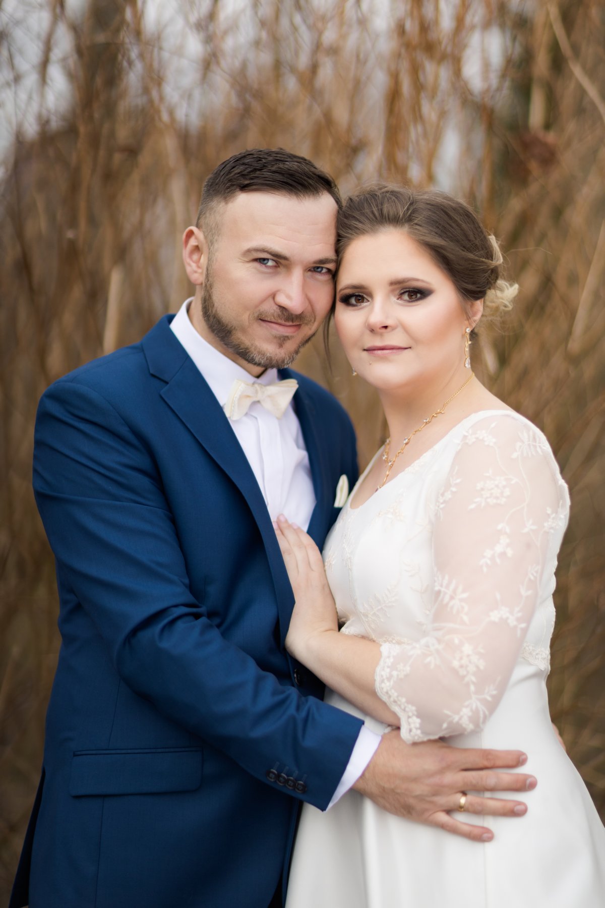 zdjecia slubne w palacu, sesja slubna w palacu w krowiarkach, plener w palacu w krowiarkach, sesja krowiarki, plener krowiarki, zdjecia slubne bielsko, fotografia slubna bielsko, sesja slubna w starym palacu, plener slubny w opuszczonym palacu, www.magiaobrazu.com, fotografia slubna Krakow, fotografia slubna slask, zdjecia slubne krakow, fotograf slubny slask, dwoch fotografow na slub, fotograf czechowice, zdjecia slubne bielsko, fotografia slubna bielsko,