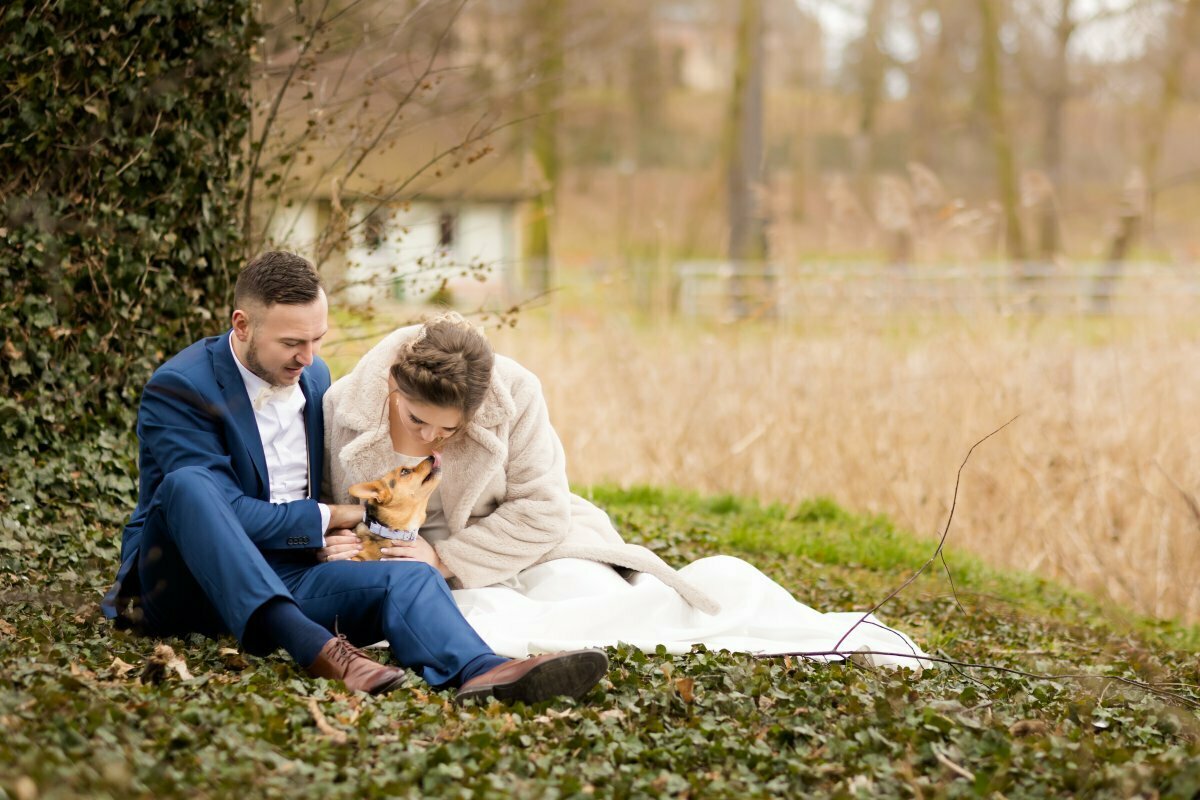 zdjecia slubne w palacu, sesja slubna w palacu w krowiarkach, plener w palacu w krowiarkach, sesja krowiarki, plener krowiarki, zdjecia slubne bielsko, fotografia slubna bielsko, sesja slubna w starym palacu, plener slubny w opuszczonym palacu, www.magiaobrazu.com, fotografia slubna Krakow, fotografia slubna slask, zdjecia slubne krakow, fotograf slubny slask, dwoch fotografow na slub, fotograf czechowice, zdjecia slubne bielsko, fotografia slubna bielsko,
