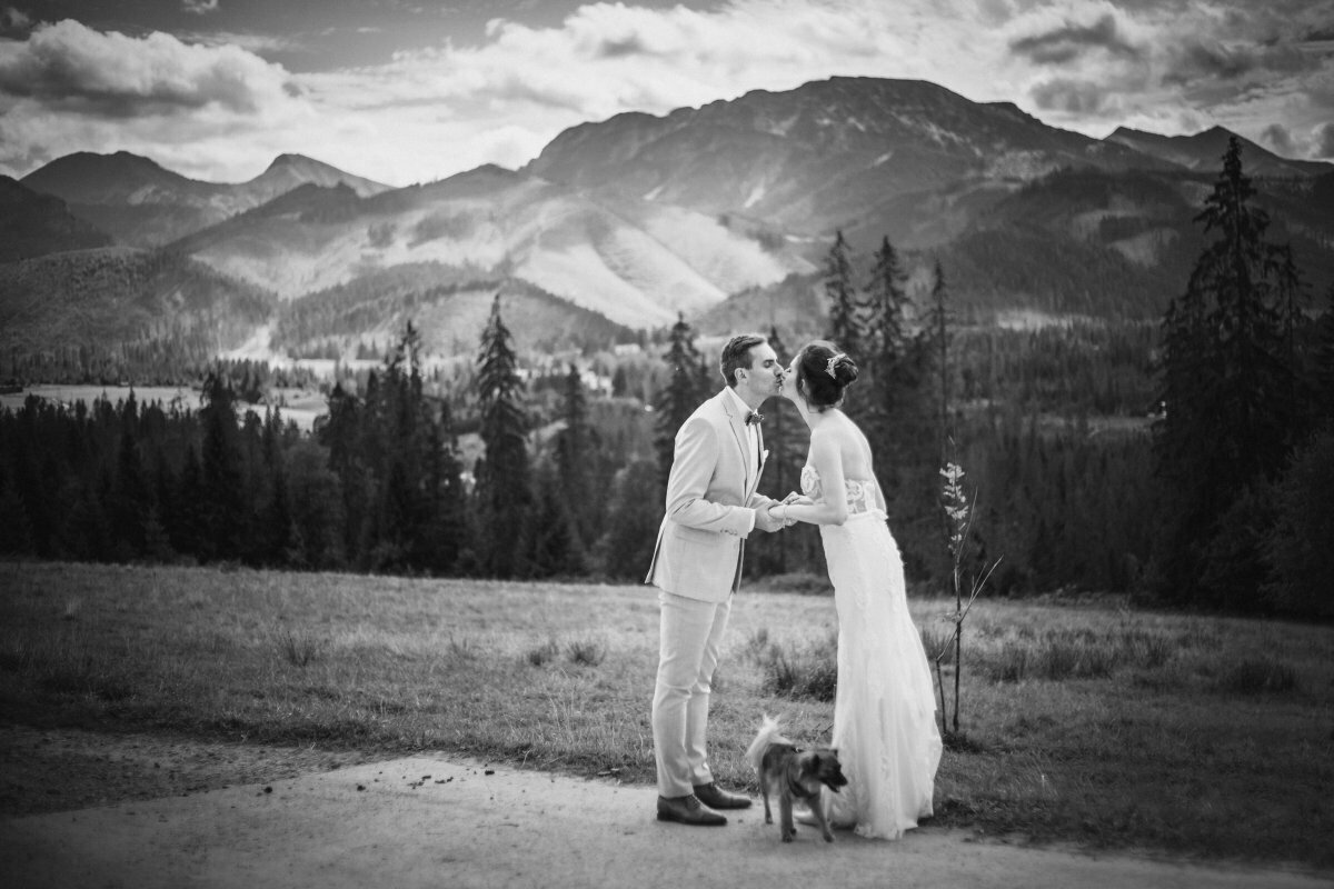 Zdjęcia ślubne w Tatrach, zdjecia slubne w tatrach, fotografia slubna zakopane, fotograf weselny zakopane, slub w zakopanem, slub w zakopanym, slub na plazowce, ślub płazówka witów, kaplica św anny na płazówce ślub, zdjecia slubne malopolska, slub w tatrach, slub pod tatrami, slub tatry, plener slubny w tatrach, sesja slubna tatry, fotografia slubna Tatry, tatrzanski plener slubny, sesja slubna tatry, plener slubny tatry, fotografia slubna malopolska, fotograf na slub zakopane, zdjecia slubne zakopane, fotografia slubna slask, zdjecia slubne krakow, fotografia slubna krakow, zdjecia slubne slask, fotograf slubny Krakow, fotografowie slubni, Magia Obrazu