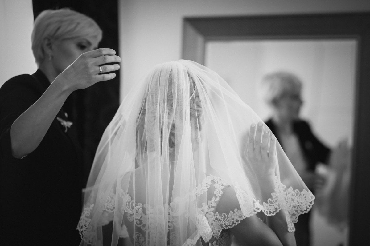 Zdjęcia ślubne Żywiec, wesele laguna zywiec, wesele w lagunie w zywcu, slub na jasnej gorce w slemieniu, slub jasna gorka slemien, fotograf na slub zywiec, slub polsko-francuski, sesja slubna z samochodem, cadillac na slub, fotograf na slub zywiec, fotografia slubna zywiec, zdjecia slubne slask, fotograf slubny slask, fotograf na wesele slask, fotograf slubny zywiec, fotografia slubna slask, fotograf slubny katowice, zdjecia slubne bielsko, fotografia slubna bielsko, dwoch fotografow na slub, fotografia slubna krakow, fotograf na slub krakow, zdjecia slubne krakow,