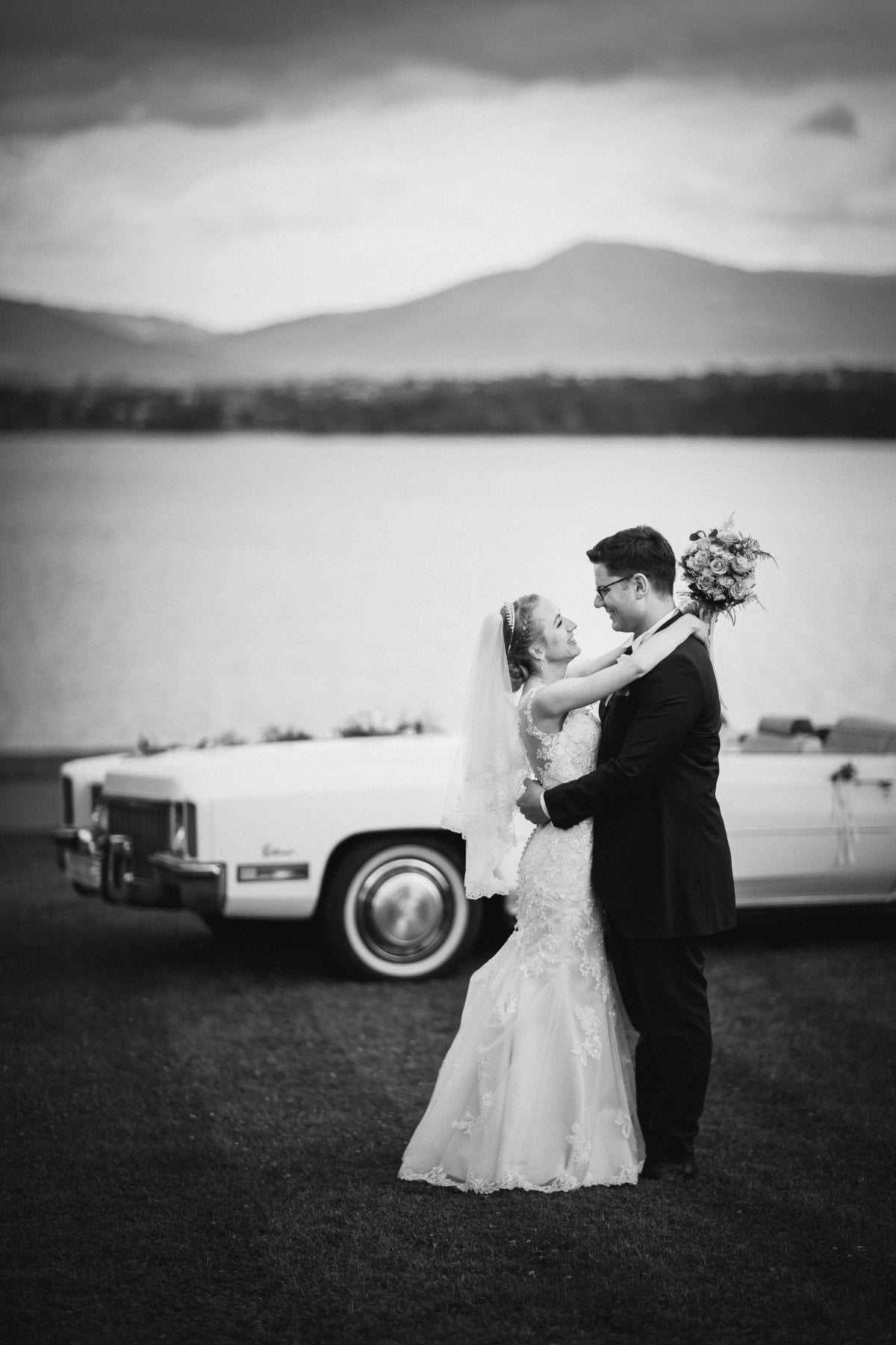 Zdjęcia ślubne Żywiec, wesele laguna zywiec, wesele w lagunie w zywcu, slub na jasnej gorce w slemieniu, slub jasna gorka slemien, fotograf na slub zywiec, slub polsko-francuski, sesja slubna z samochodem, cadillac na slub, fotograf na slub zywiec, fotografia slubna zywiec, zdjecia slubne slask, fotograf slubny slask, fotograf na wesele slask, fotograf slubny zywiec, fotografia slubna slask, fotograf slubny katowice, zdjecia slubne bielsko, fotografia slubna bielsko, dwoch fotografow na slub, fotografia slubna krakow, fotograf na slub krakow, zdjecia slubne krakow,