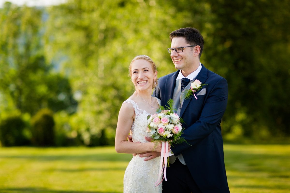 Zdjęcia ślubne Żywiec, wesele laguna zywiec, wesele w lagunie w zywcu, slub na jasnej gorce w slemieniu, slub jasna gorka slemien, fotograf na slub zywiec, slub polsko-francuski, sesja slubna z samochodem, cadillac na slub, fotograf na slub zywiec, fotografia slubna zywiec, zdjecia slubne slask, fotograf slubny slask, fotograf na wesele slask, fotograf slubny zywiec, fotografia slubna slask, fotograf slubny katowice, zdjecia slubne bielsko, fotografia slubna bielsko, dwoch fotografow na slub, fotografia slubna krakow, fotograf na slub krakow, zdjecia slubne krakow,