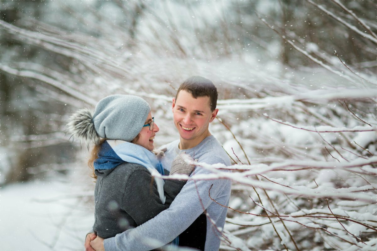 zimowa sesja narzeczenska pszczyna, zimowa sesja narzeczeńska, zimowe sesje narzeczenskie, zimowa sesja przedslubna, sesja narzeczenska pszczyna, sesje narzeczenskie pszczyna, plener zareczynowy pszczyna, sesja zareczynowa pszczyna, sesja narzeczenska w parku, plener narzeczenski w parku,sesje narzeczenskie slask, zdjecia narzeczenskie slask, sesja narzeczenska katowice, sesja zareczynowa slask, zdjecia zareczynowe slask, www.magiaobrazu.com, fotografia slubna slask, fotograf slubny krakow, zdjecia przedslubne slask, fotografia slubna slask