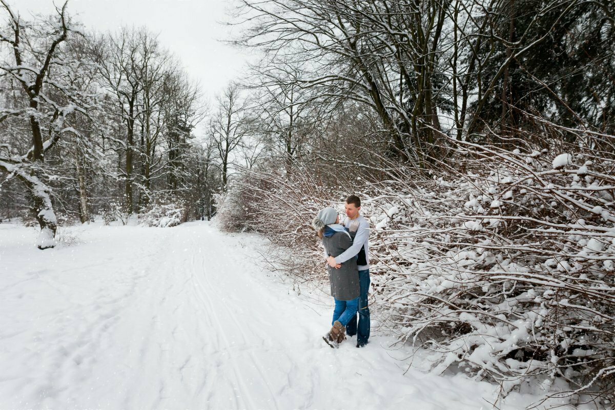 zimowa sesja narzeczenska pszczyna, zimowa sesja narzeczeńska, zimowe sesje narzeczenskie, zimowa sesja przedslubna, sesja narzeczenska pszczyna, sesje narzeczenskie pszczyna, plener zareczynowy pszczyna, sesja zareczynowa pszczyna, sesja narzeczenska w parku, plener narzeczenski w parku,sesje narzeczenskie slask, zdjecia narzeczenskie slask, sesja narzeczenska katowice, sesja zareczynowa slask, zdjecia zareczynowe slask, www.magiaobrazu.com, fotografia slubna slask, fotograf slubny krakow, zdjecia przedslubne slask, fotografia slubna slask