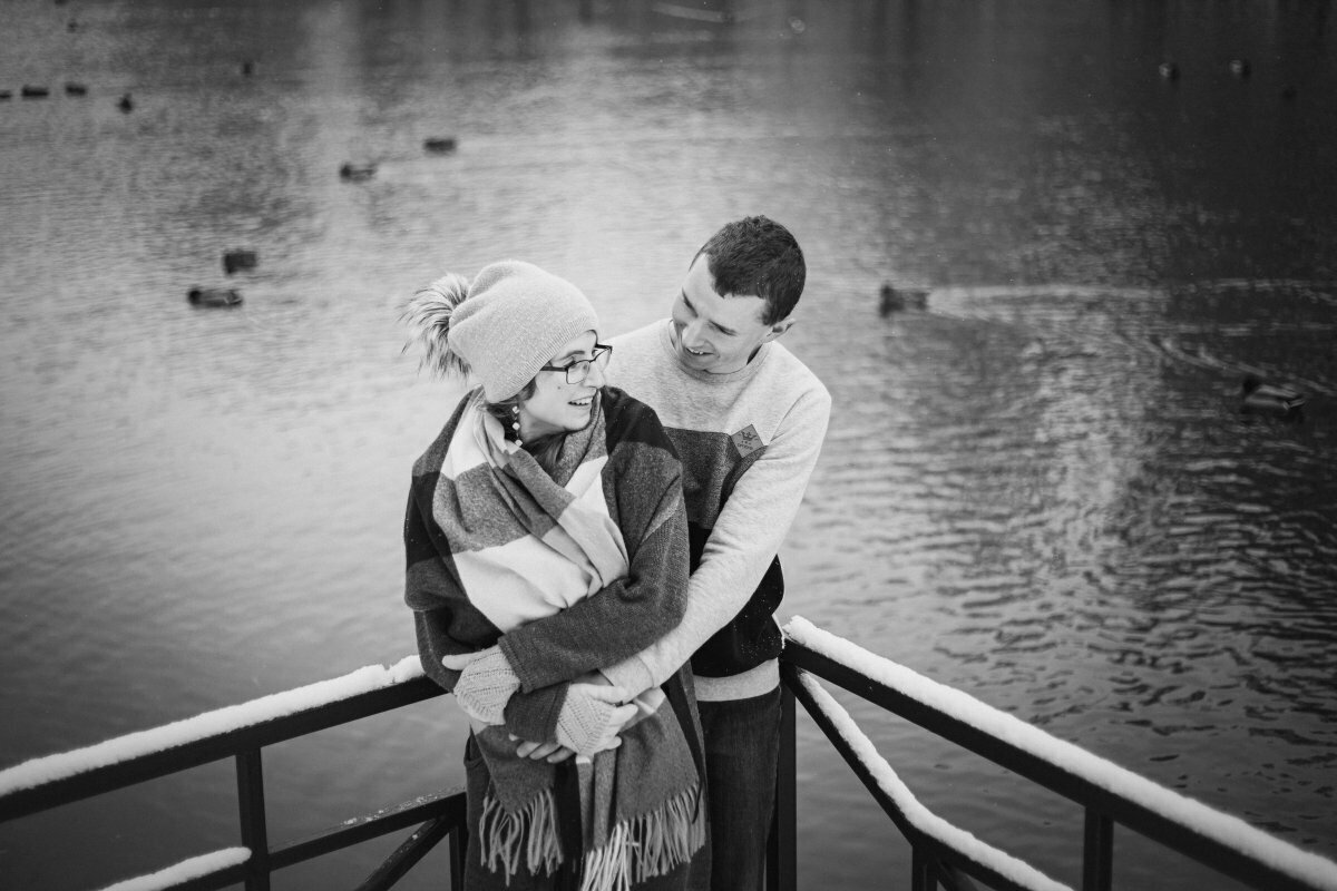 zimowa sesja narzeczenska pszczyna, zimowa sesja narzeczeńska, zimowe sesje narzeczenskie, zimowa sesja przedslubna, sesja narzeczenska pszczyna, sesje narzeczenskie pszczyna, plener zareczynowy pszczyna, sesja zareczynowa pszczyna, sesja narzeczenska w parku, plener narzeczenski w parku,sesje narzeczenskie slask, zdjecia narzeczenskie slask, sesja narzeczenska katowice, sesja zareczynowa slask, zdjecia zareczynowe slask, www.magiaobrazu.com, fotografia slubna slask, fotograf slubny krakow, zdjecia przedslubne slask, fotografia slubna slask